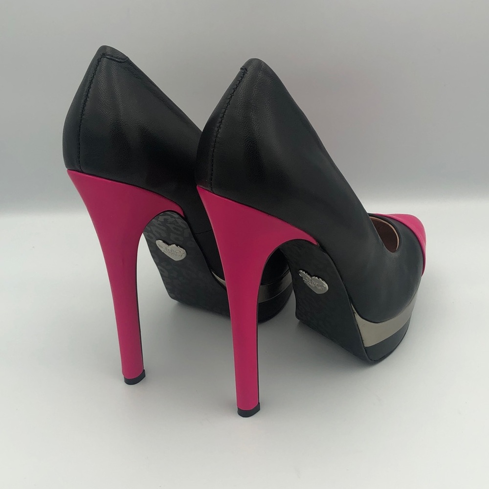 Betsey Johnson Carmindy Black and Pink High Heels Leather Upper NIB - Picture 4 of 15